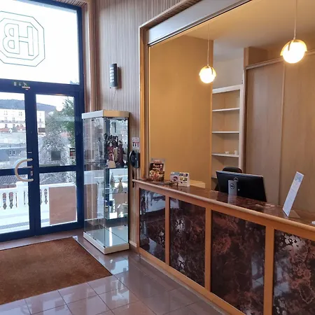 Le Bellevue シャテルギュイヨン